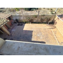 Villa in Vendita con 600 mq di spazio esterno a Scoglitti - Costa Esperia a 700 metri dal mare