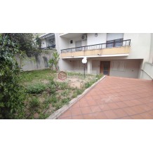 Locasi ufficio piano terra indipendente con giardino